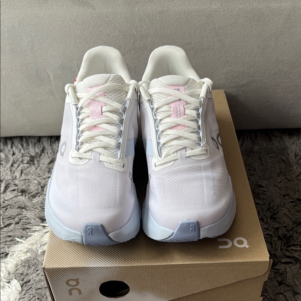 ON running. Cloudsurfer Next. Womens US size 7. Peony. Heather. New in box. - Picture 2 of 7